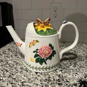 Portmeirion white and floral teapot/watering can with lid. Perfect Condition!